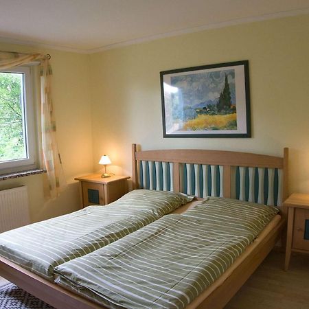 F-1042 Ferienwohnung Enna Sellin (Rugen) Exterior foto