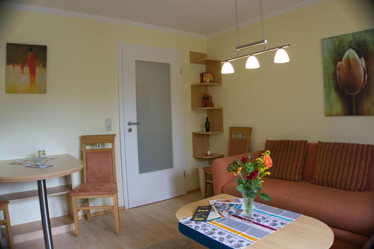 F-1042 Ferienwohnung Enna Sellin (Rugen) Exterior foto