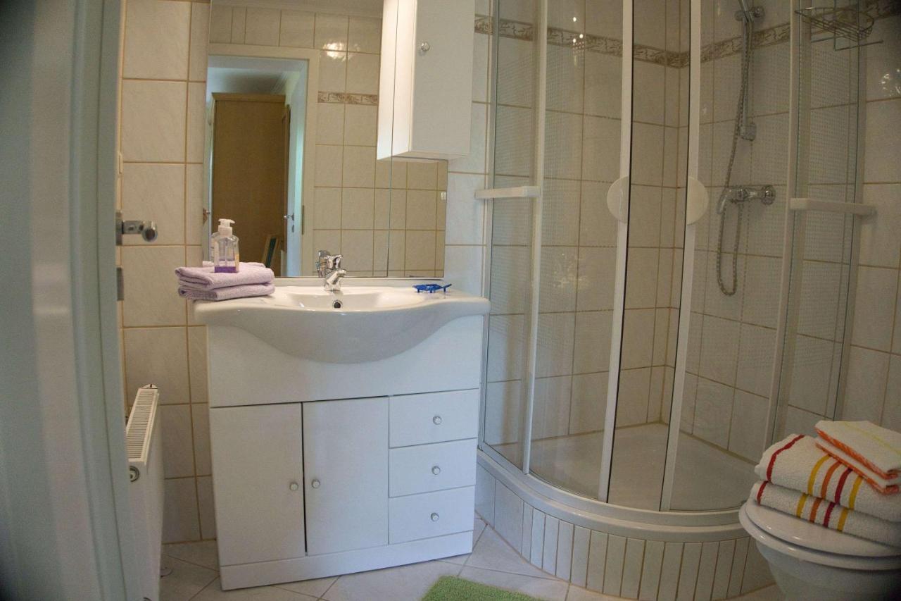 F-1042 Ferienwohnung Enna Sellin (Rugen) Exterior foto