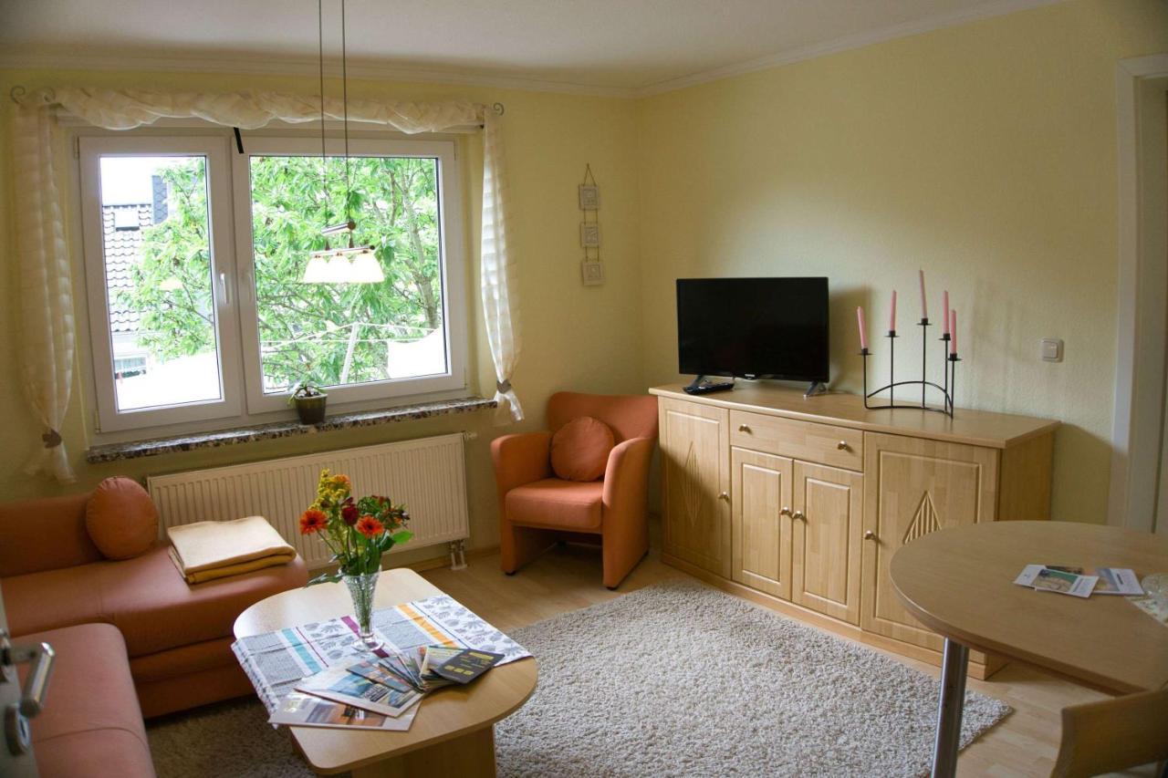 F-1042 Ferienwohnung Enna Sellin (Rugen) Exterior foto